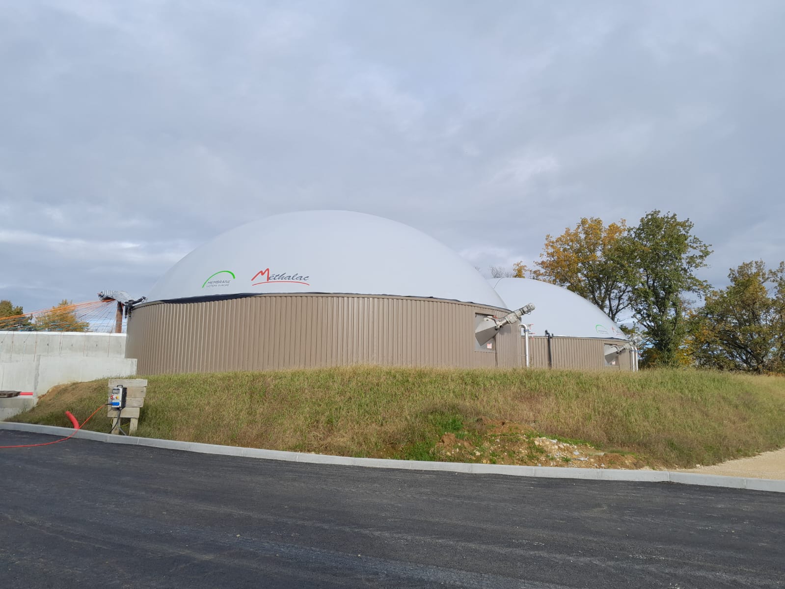 Picture - Methalac's biogas plant.