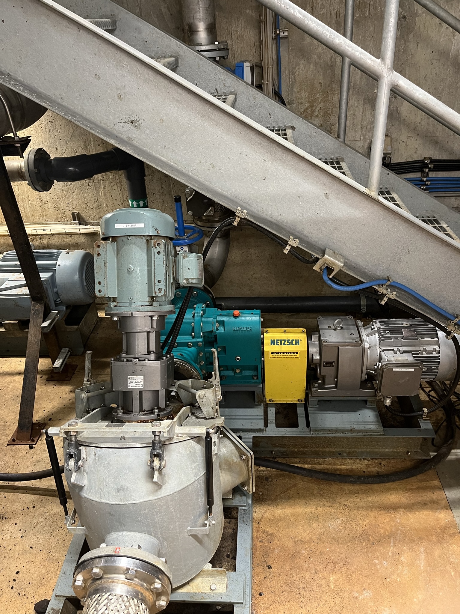 Picture - NETZSCH's macerator and lobe pump.