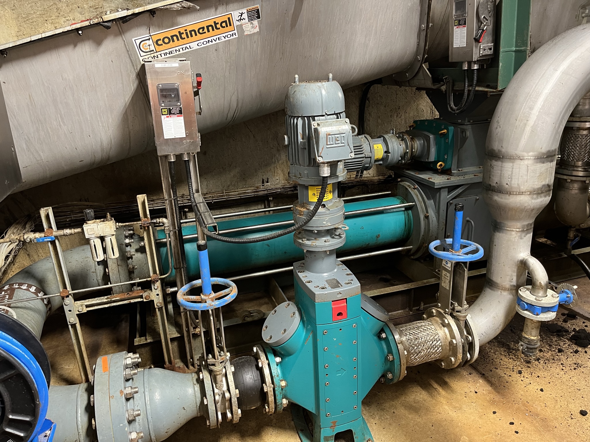 Picture - NETZSCH's mixing pump, grinder and lobe pump.