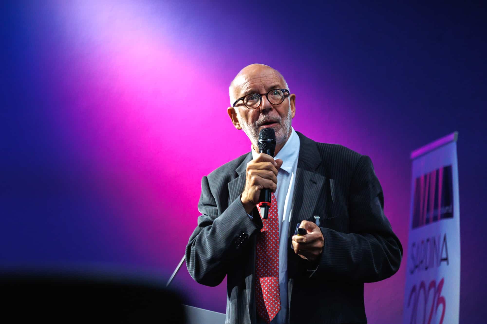 Picture - A speaker during the event.